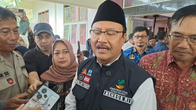 Menteri Sosial Saifullah Yusuf