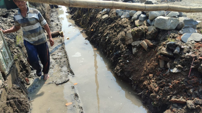 Proyek TPT yang didanai pokir DPRD Jombang