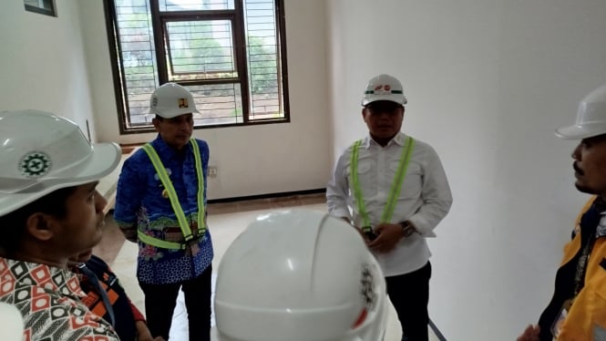 Peninjauan Sekolah Rakyat di Kota Malang