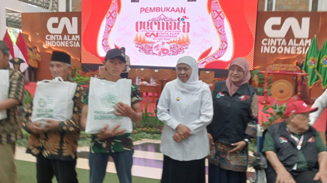 Gubernur Jatim saat membuka Permata CAI ke-46 di Jombang