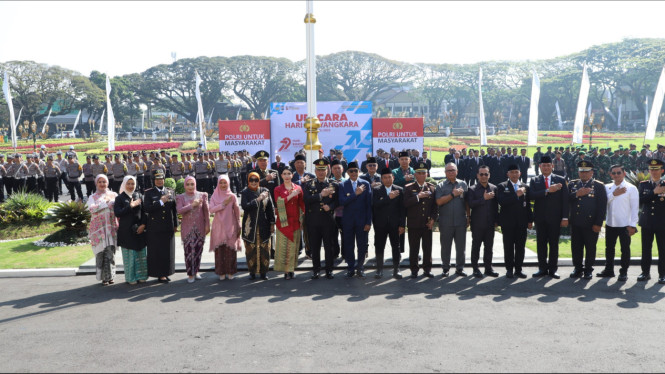 Peringatan Hari Bhayangkara ke-79 di Balai Kota Malang