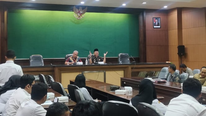 Rapat koordinasi persiapan pembukaan sekolah rakyat