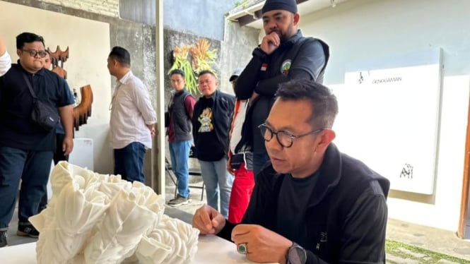 Kunjungan Cak Nur dan Mas Heli di Studio MataHati Ceramics