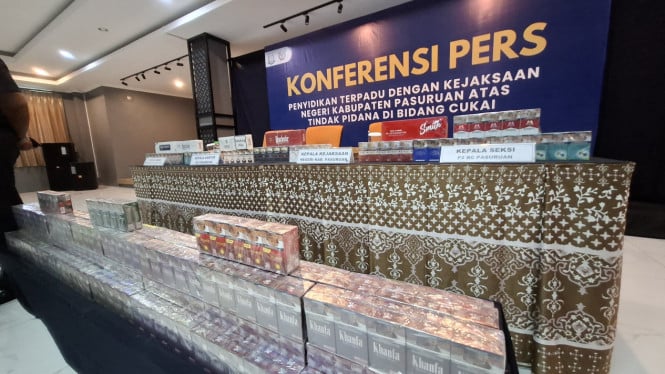 Konferensi pers Bea Cukai Pasuruan