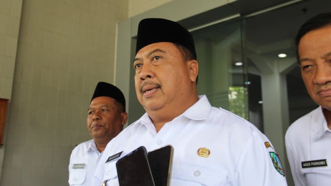 Bupati Jombang, Warsubi.