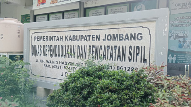 Kantor Dispendukcapil Jombang.
