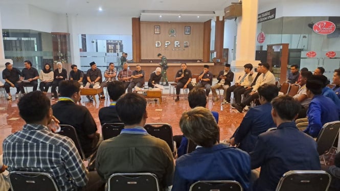 DPRD Kota Malang audiensi dengan sejumlah perwakilan mahasiswa