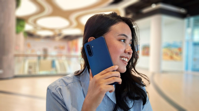 Ilustrasi pemakaian Galaxy A17 5G