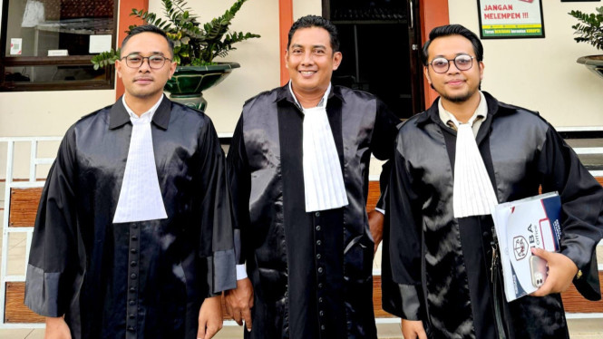 Kuasa hukum MPN biduan Pasuruan usai sidang