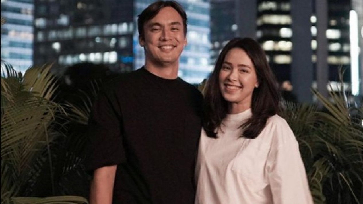 Rendy Kjaernett dan istrinya, Lady Nayoan.
