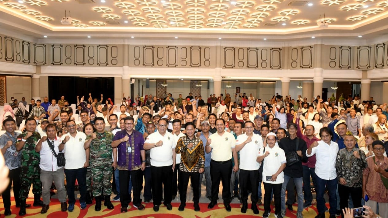 Pj Gubernur Sumut, Hassanudin bersama Forkpimda saat dialog 'Kita Kawal Pemilu'.