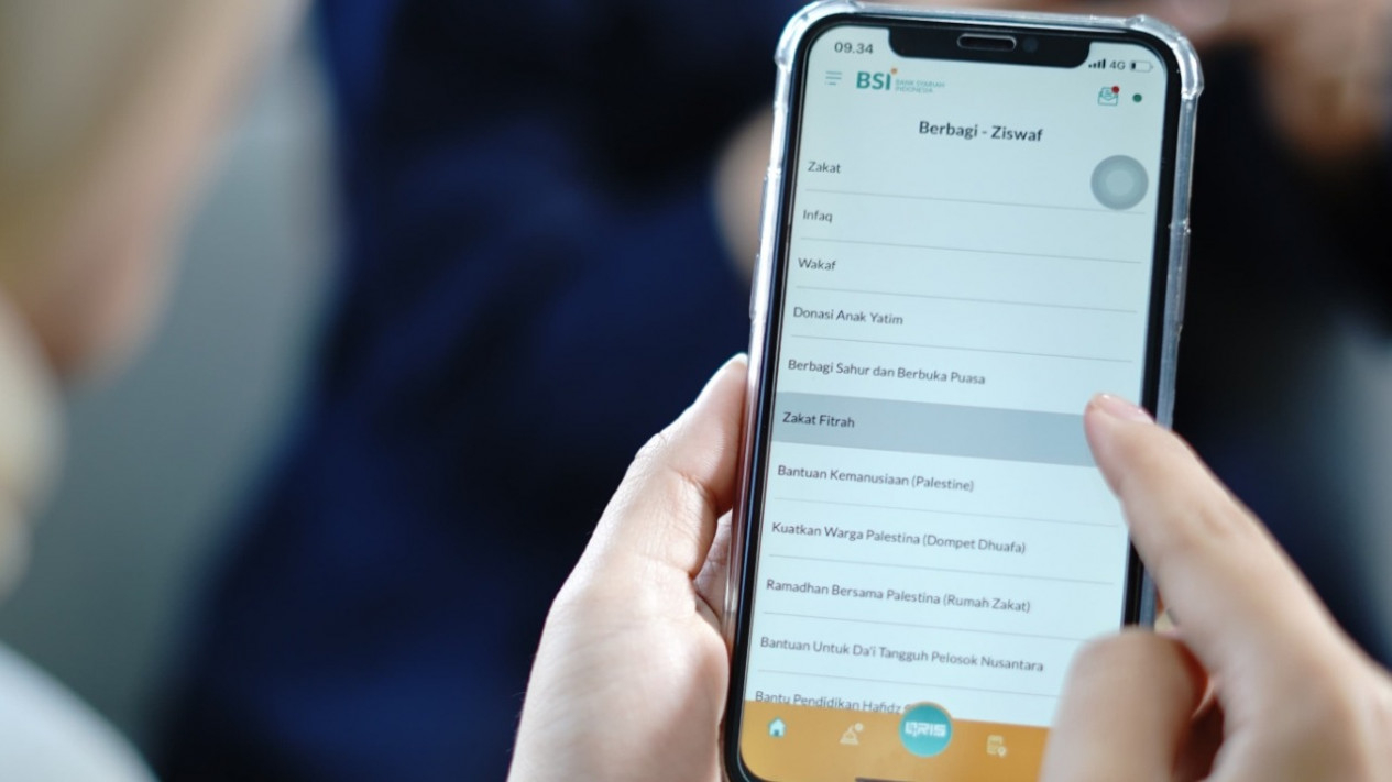 BSI Mobile sediakan layanan Bayar zakat dengan mudah.