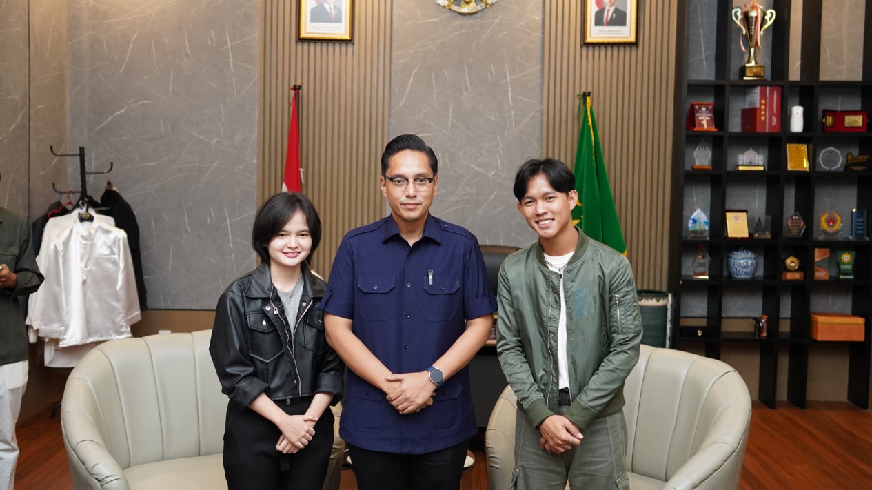 Wali Kota Medan, Rico Waas saat menerima kunjungan dari Fajar Noor dan Mesa Hira.