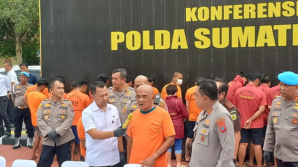 Bandar sabu, Ismail Nasution dihadiri dalam jumpa pers di Mapolda Sumut.