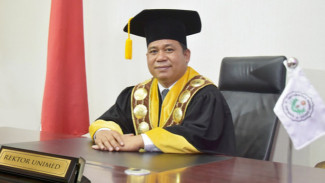 Menteri Nadiem Putuskan Rektor Unimed Raih Jabatan Guru Besar