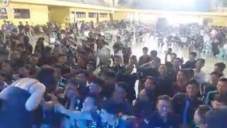 Viral, Anggota Klub Motor Sawer Uang ke Dada Sexy Dancer Saat Rayakan Anniversary di Langkat Sumut