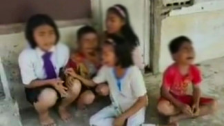 Viral! 5 Anak Yatim di Nias Selatan Menangis, Usai Ibunya Ditahan Pihak Kejaksaan
