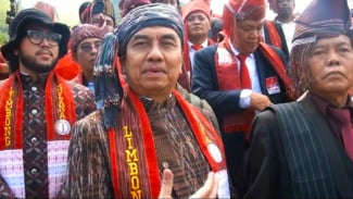 Ketua Umum PSBI, Dr Effendi Muara Sakti Simbolon. Ketua Umum PSBI, Dr Effendi Muara Sakti Simbolon.