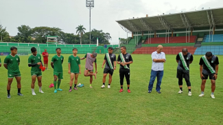 Pemain PSMS latihan di Stadion Teladan. Pemain PSMS latihan di Stadion Teladan.