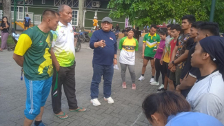 Pelatih dan atlet karate Sumut. Pelatih dan atlet karate Sumut.