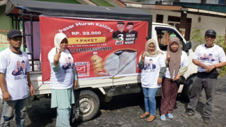 Realisasikan Program Ganjar-Mahfud, Relawan Dongan Ganjar Siantar Gelar Pasar Murah Keliling