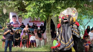 Ribuan Masyarakat Serbu Pasar Murah dan Jaran Kepang yang Digelar Squad Ganjar di Labusel