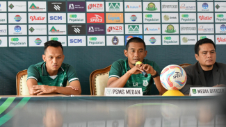 Asisten Pelatih PSMS Medan, Legimin Raharjo bersama Rachmat Hidayat. Asisten Pelatih PSMS Medan, Legimin Raharjo bersama Rachmat Hidayat.