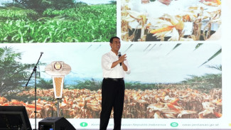 Bertemu 20 Ribu Penyuluh dan Petani se-Sumut, Mentan Serahkan Bantuan Pertanian Rp 534 Miliar