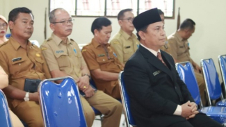 Pj Bupati Dairi, Charles Surung Bantjin. Pj Bupati Dairi, Charles Surung Bantjin.