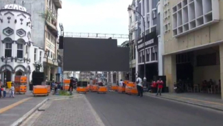 Persiapan nobar semi final Piala Asia U-23 digelar Pemko Medan di Jalan Kesawan. Persiapan nobar semi final Piala Asia U-23 digelar Pemko Medan di Jalan Kesawan.