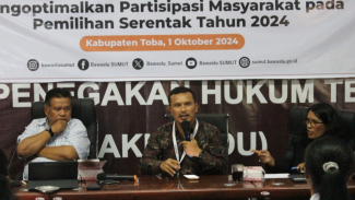 Kordinator Divisi Hubungan Masyarakat, Data Informasi Bawaslu Sumut, Saut Boangmanalu. Kordinator Divisi Hubungan Masyarakat, Data Informasi Bawaslu Sumut, Saut Boangmanalu.