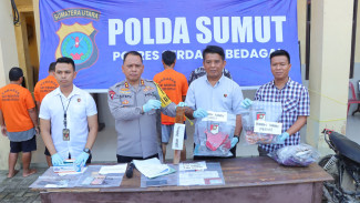 Detik-detik Pria Bunuh Istri dan Bacok Mertua dengan Sadis