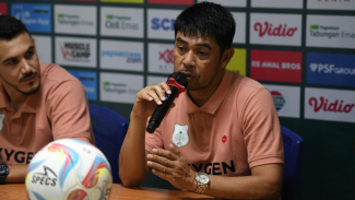 Pelatih PSMS Medan, Nil Maizar. Pelatih PSMS Medan, Nil Maizar.
