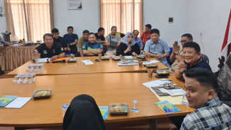 Rapat persiapan pengukuhan pengurus FOPI Sumut. Rapat persiapan pengukuhan pengurus FOPI Sumut.