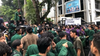 Aksi unjuk rasa Aksi unjuk rasa