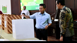 Pemilihan MWA USU Periode 2025-2030. Pemilihan MWA USU Periode 2025-2030.