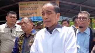 Kunjungi Karo, Jokowi Berikan Solusi ke Petani dalam Peningkatan Produksi Pertanian