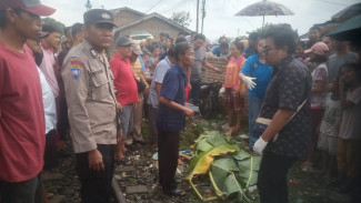 Detik-detik Ngerikan! Pemotor Tewas Tertabrak Kereta Api di Kota Pematangsiantar