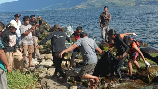 Perahu Ditumpangi Abang Beradik Terbalik Akibat Angin Kencang di Danau Toba, Satu Orang Tewas
