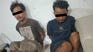 2 Pelaku Pencuri Ditangkap Saat Gergaji Besi Rel KA di Area Stasiun Pulu Brayan Medan