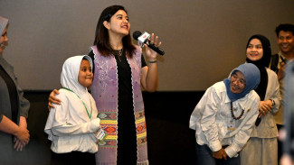 Kebahagiaan 500 Anak Marginal Nonton Bareng Film 'Jumbo' Bersama Kahiyang Ayu