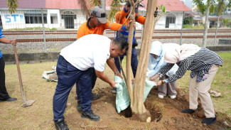 KAI Sumut Mencatat Telah Salurkan Dana TJSL Rp560 Juta Selama Semester I 2025