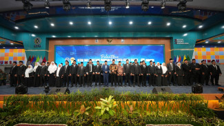 Pimpinan Prodi dan Kabag 2025–2029 Dilantik, Pesan Ketua PP Muhammadiyah: UMSU Bertaraf Internasional