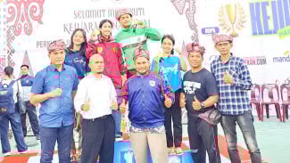 Membanggakan, Dua Atlet Asal Sergai Sabet Medali Emas di Kejurnas Angkat Besi 2025