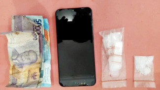 Menyaruh Sebagai Pembeli, Polres Labusel Tangkap Pengedar Narkoba di Pasir Tuntung
