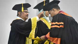 Unimed Gelar Wisuda Diikuti 2.199 Lulusan, Prof Baharuddin: Berkarya Lah Meniti Karir Meraih Kesuksesan Hidup