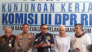 Pasca Rumah Dijarah Massa, Kini NasDem Menonaktifkan Ahmad Sahroni dan Nafa Urbach Sebagai Anggota DPR RI