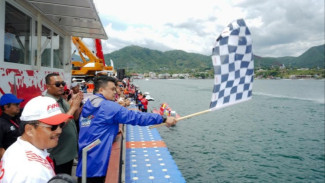 Rusty Wyatt Juara F1 Powerboat 2025 Danau Toba, Bobby Nasution Optimis Musim Depan Lebih Baik