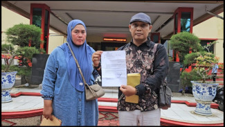 Istri Rahmadi Ungkap Misteri Uang Suaminya Rp11,2 Juta Berpindah ke Rekening Seorang Perempuan