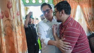 Rico Waas Temui Ojol Korban Penganiayaan, Lalu Instruksikan Dishub 'Sikat' Habis Jukir Liar di Medan
